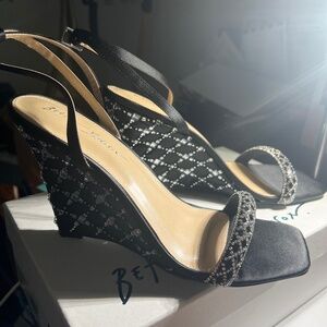 Glamorous wedges